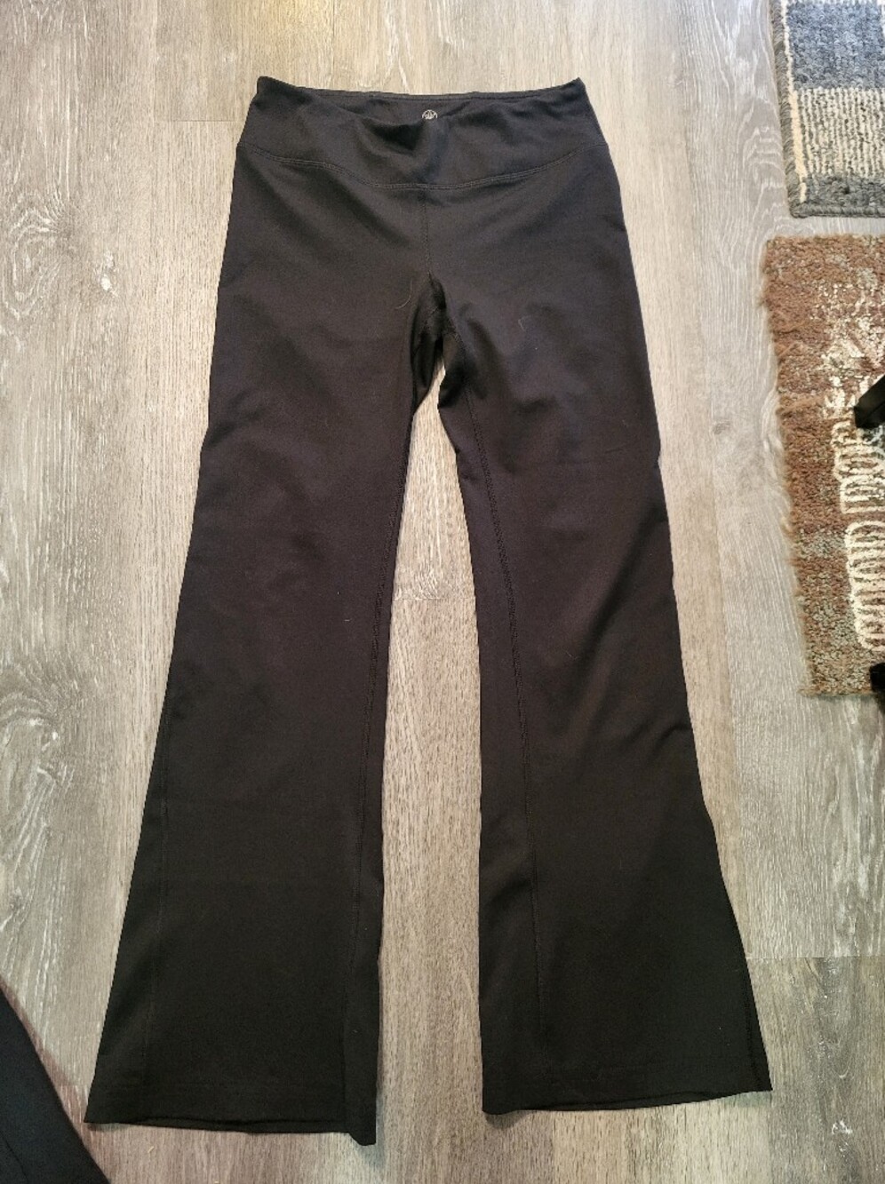 Gaiam Women’s Boot Cut Yoga Pants In Black Size Small